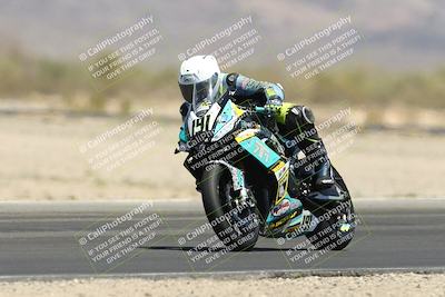 media/Apr-20-2025-CVMA (Sun) [[39090e8767]]/Race 9-Formula LW Twins Shootout/